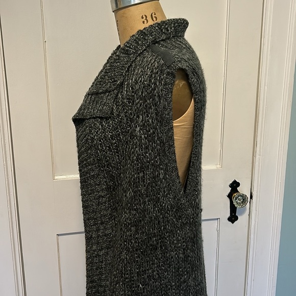 Prana Long Vest - Picture 5 of 9